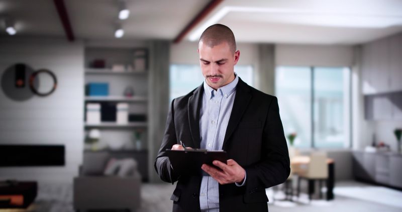 Expert Evaluating Items